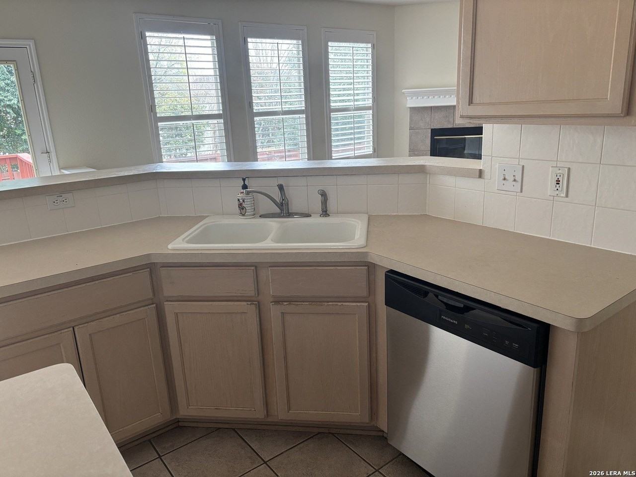 25210 Battle Lk - Photo 6 of 31