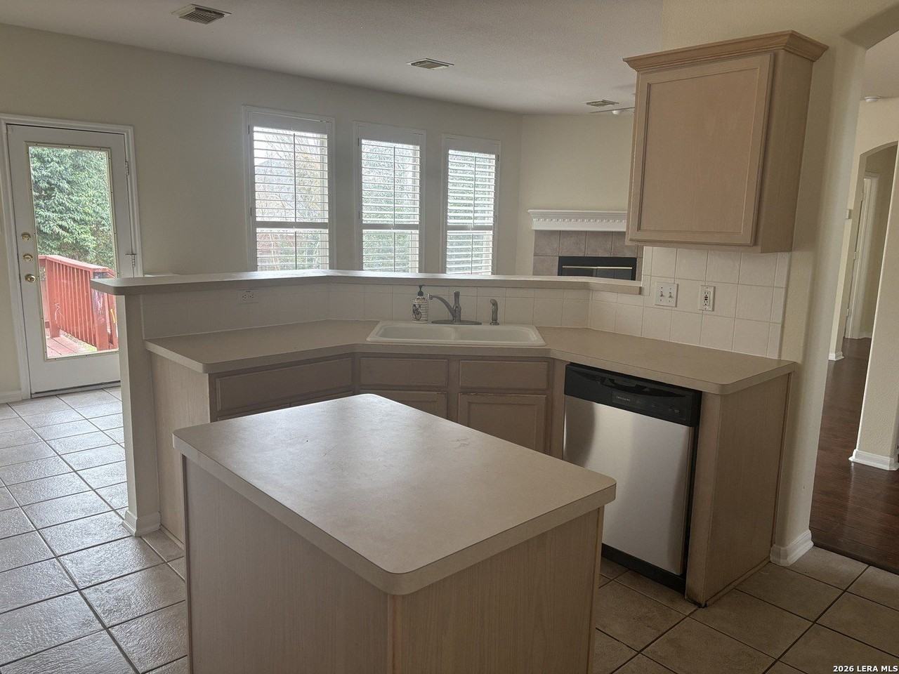 25210 Battle Lk - Photo 7 of 31