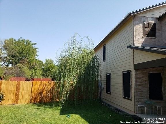 54 Basin Elm - Photo 2 of 18