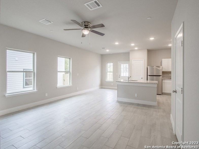 7503 Savannah Brks - Photo 2 of 21