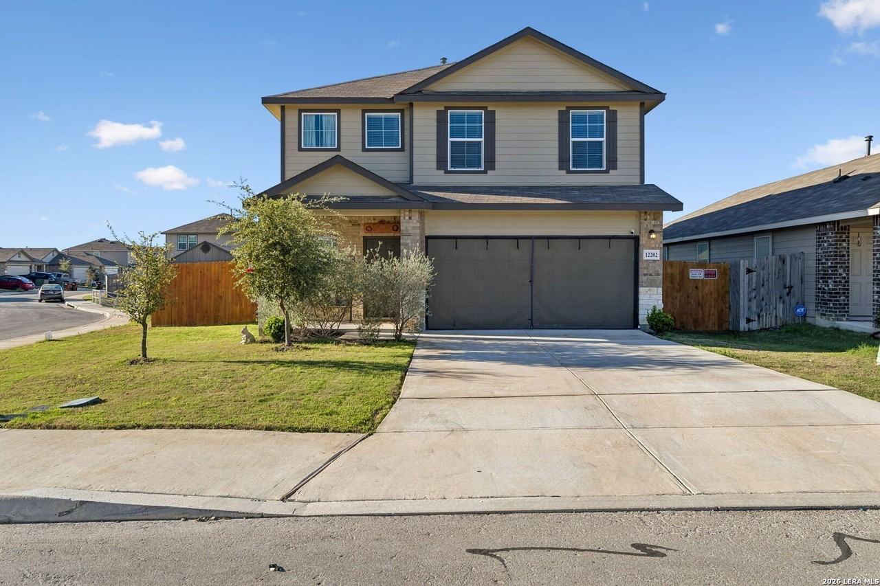 12202 Mulberry Crk - Photo 2 of 39