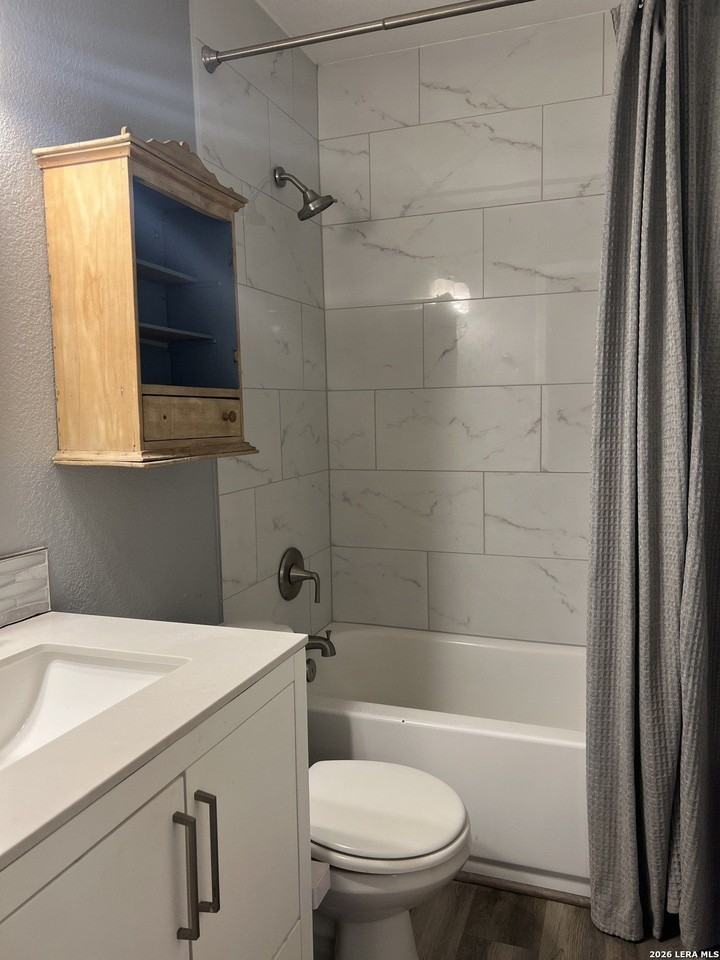 210 W Meadowlane Dr - Photo 3 of 6