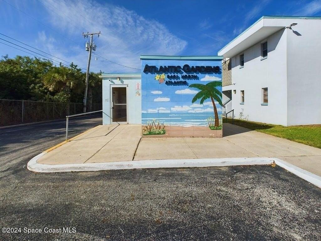 8401 N Atlantic Ave Apt E8 - Photo 2 of 20