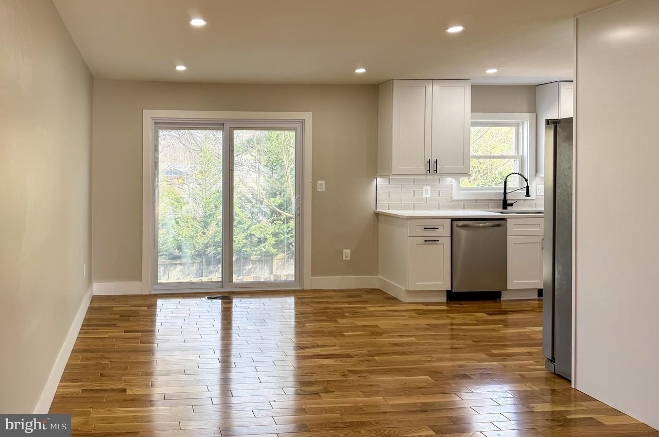 1723 Gabriel Ct - Photo 5 of 18