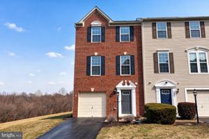 featured image of 212 Fiesta Dr