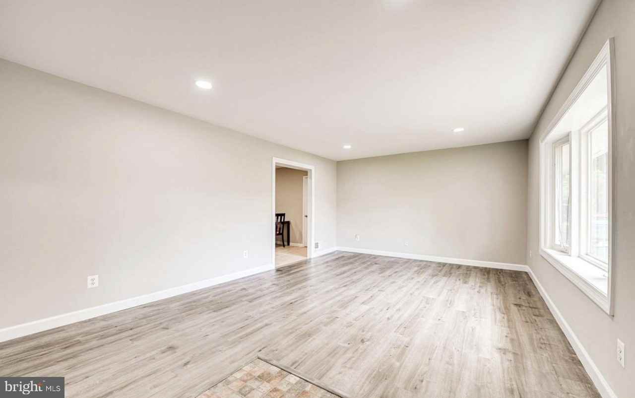 4005 Lees Corner Rd - Photo 2 of 17