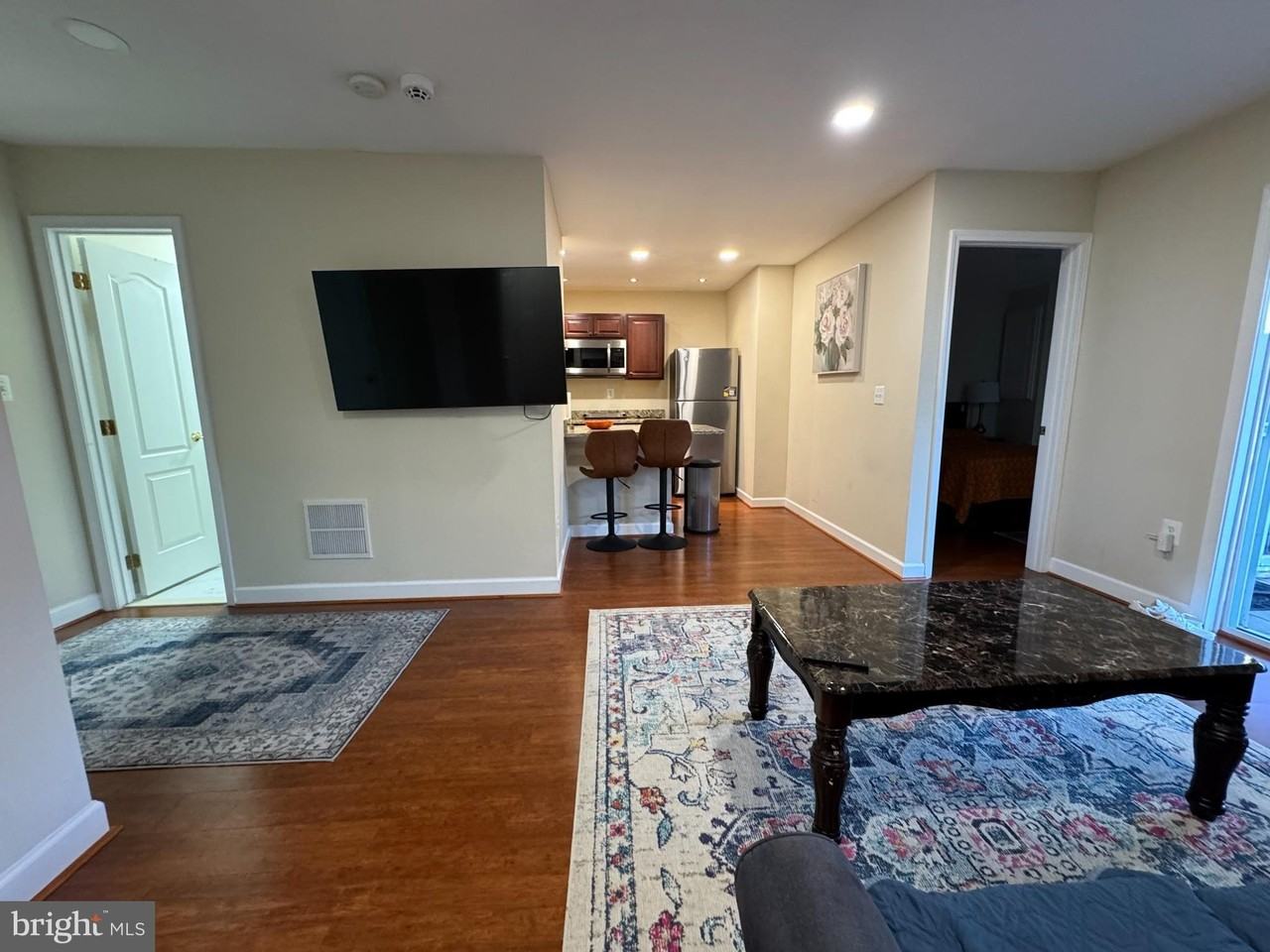 16492 Steerage Cir - Photo 6 of 33