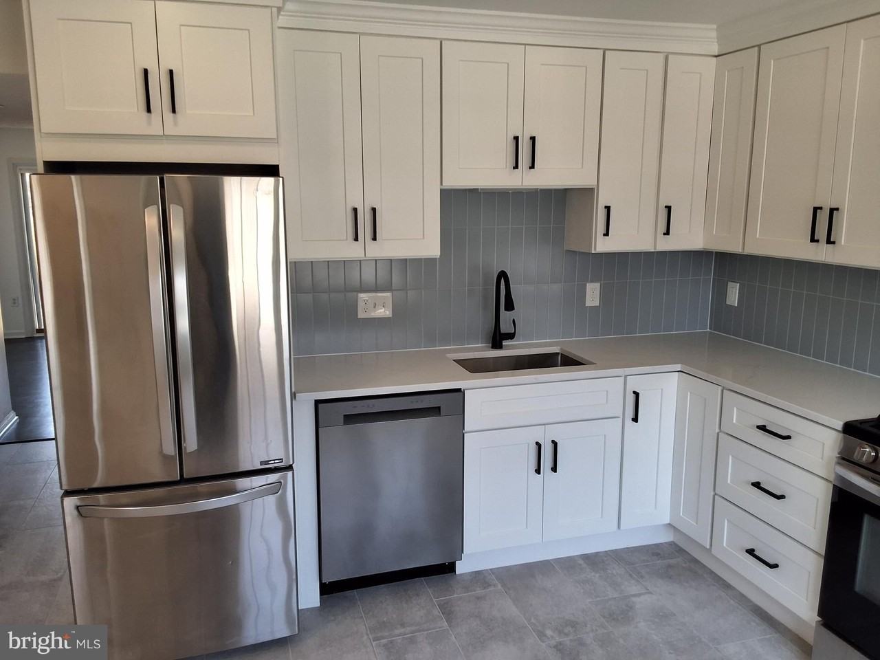 14874 Emberdale Dr - Photo 3 of 16