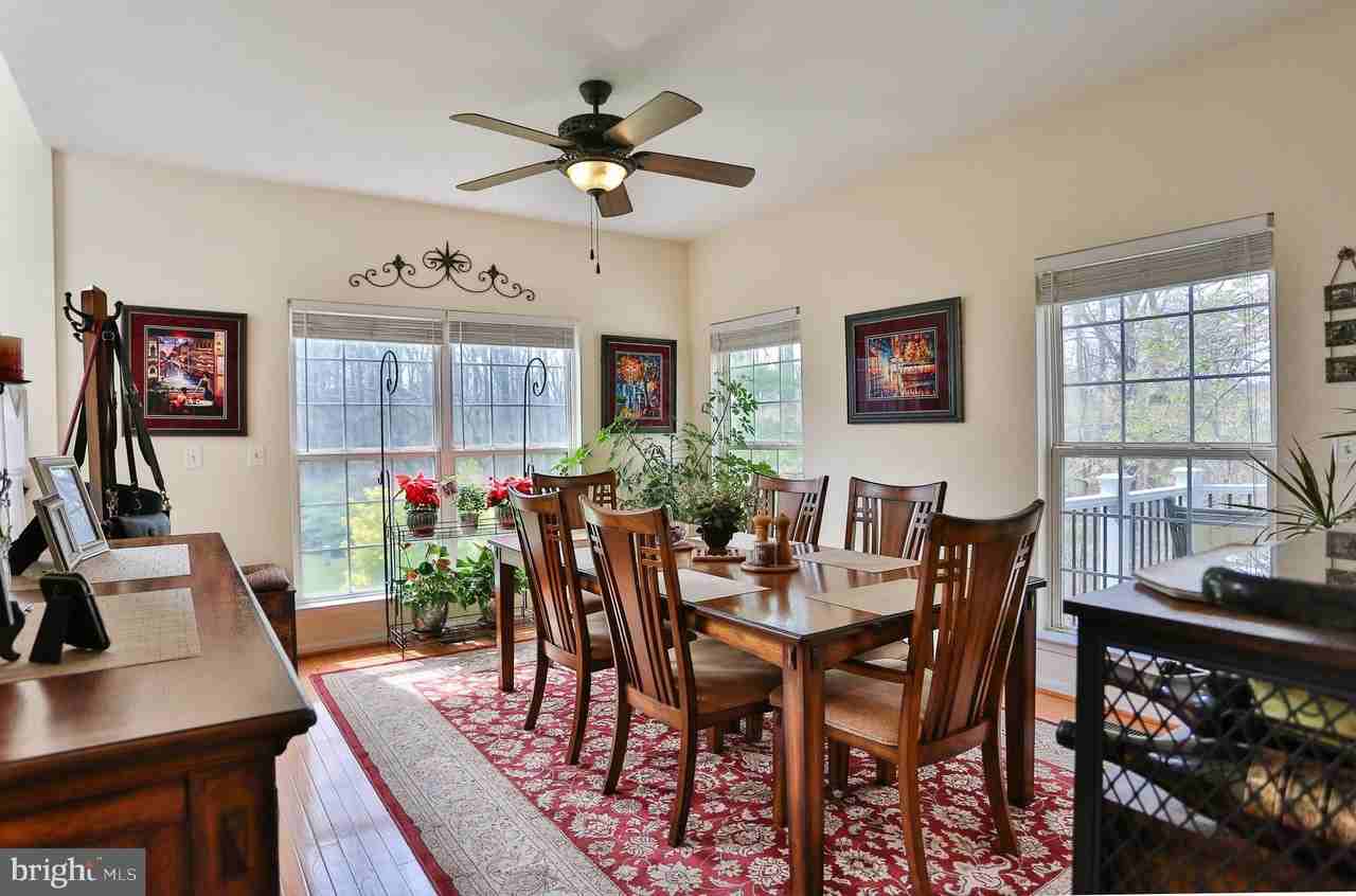 5111 Lands End Ct - Photo 4 of 42