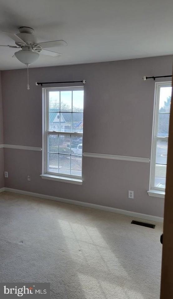 9856 Maitland Loop - Photo 7 of 13