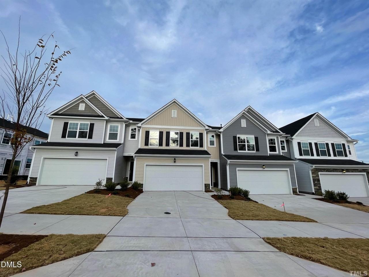 6525 Mezzo Ln - Photo 2 of 38