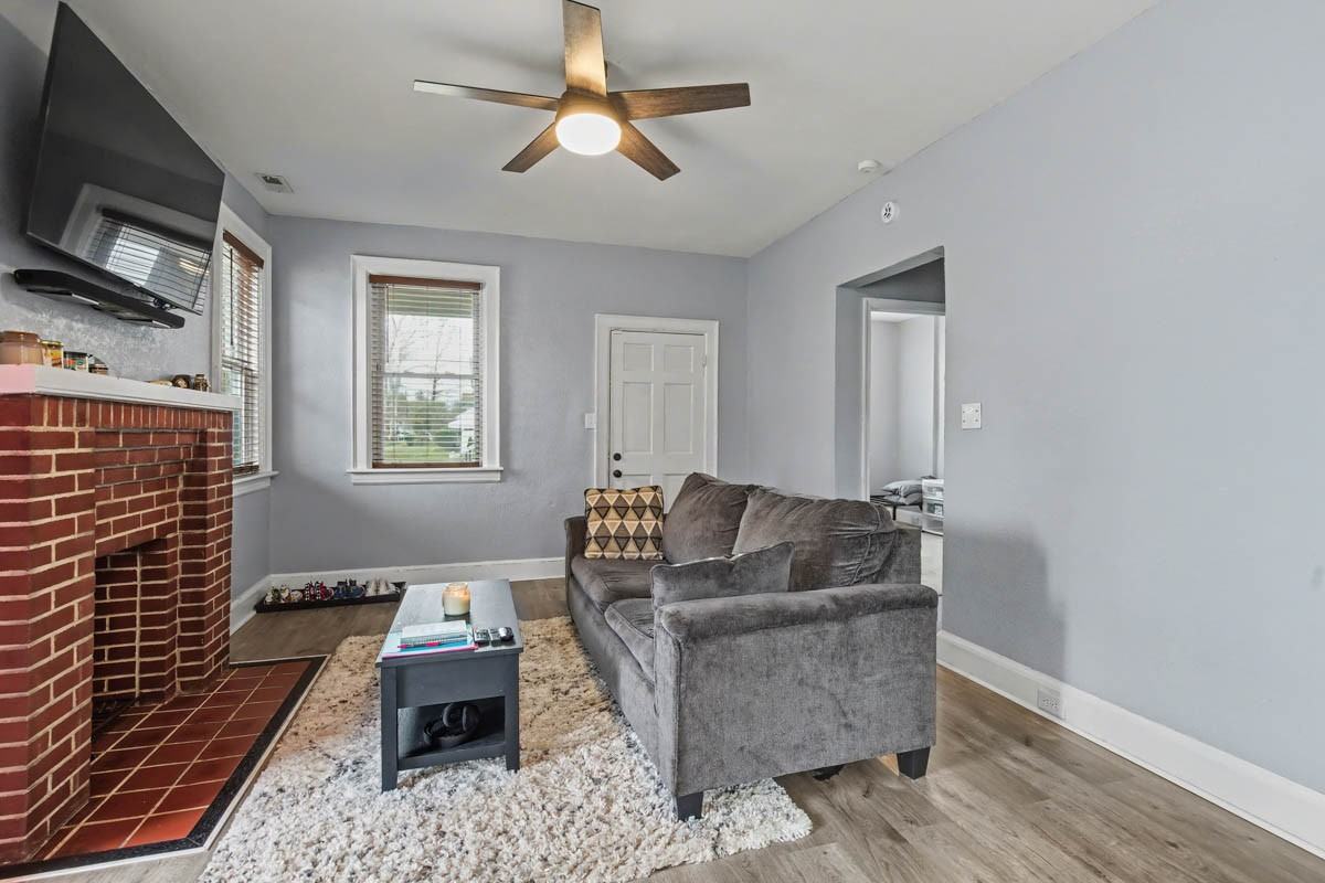 2111 Atlanta Ave #1 - Photo 5 of 26