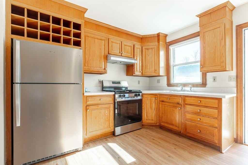 39 Frairy St - Photo 5 of 22