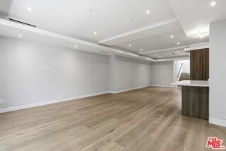 11769 Bellagio Rd - Photo 4 of 8