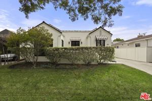 featured image of 451 Westmount Dr