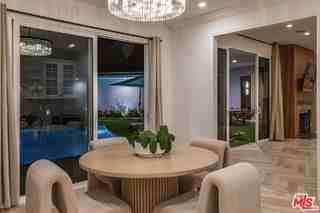 560 Chalette Dr - Photo 4 of 8