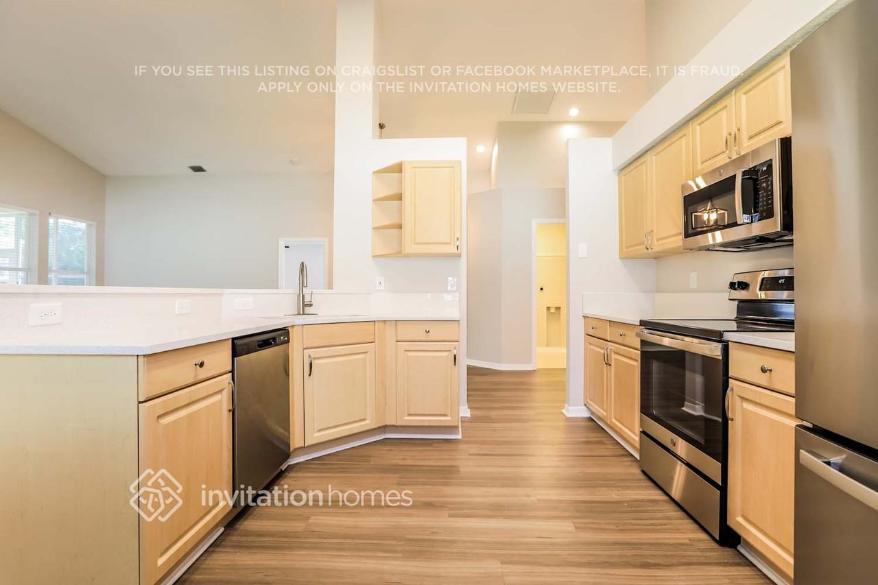 6809 Winslow St - Photo 6 of 16