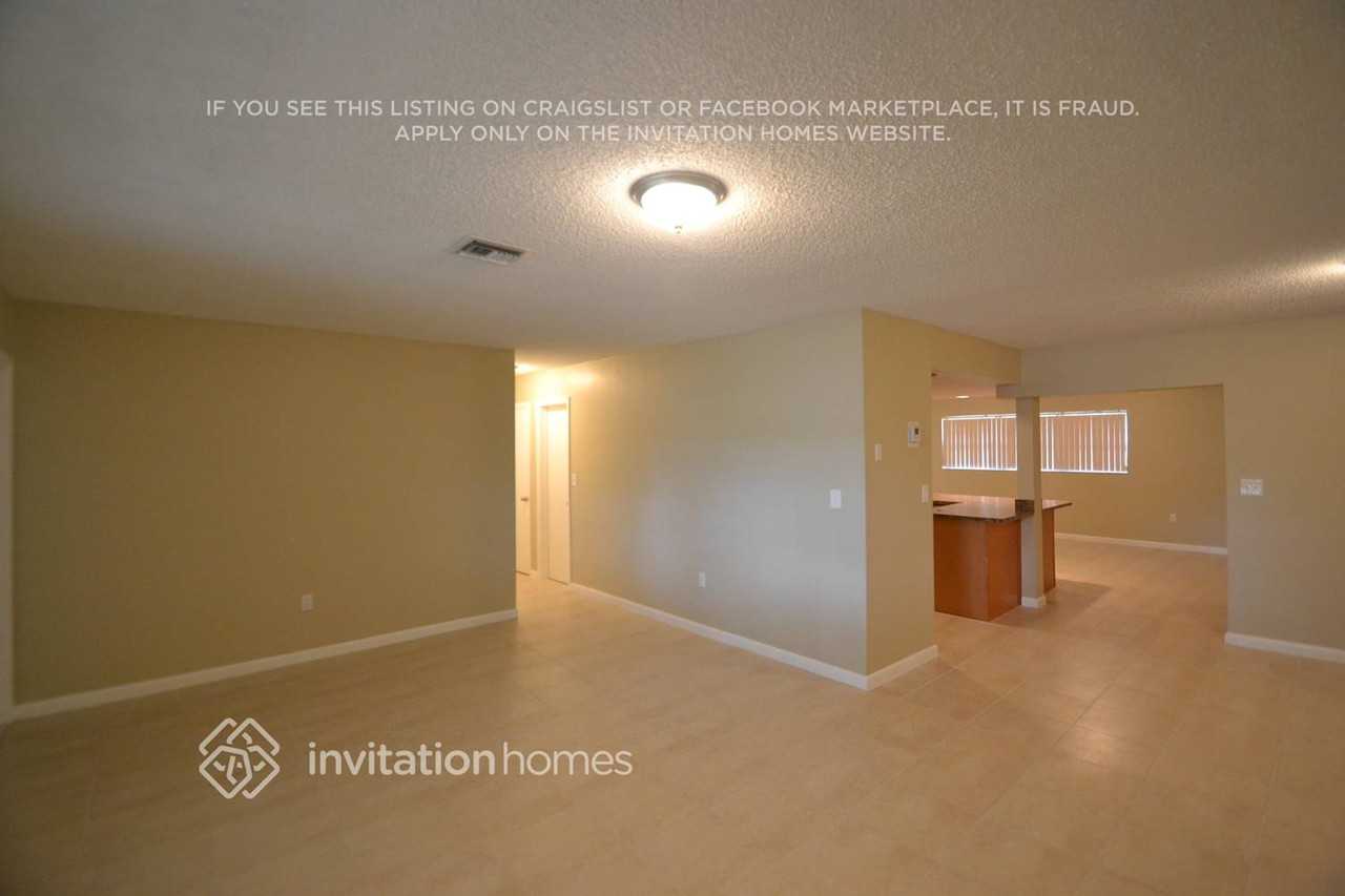 8954 Sw 52nd Pl - Photo 3 of 15