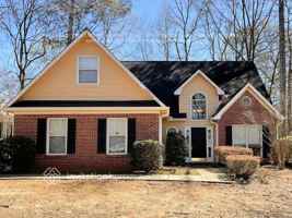 featured image of 552 Horseshoe Cir #183