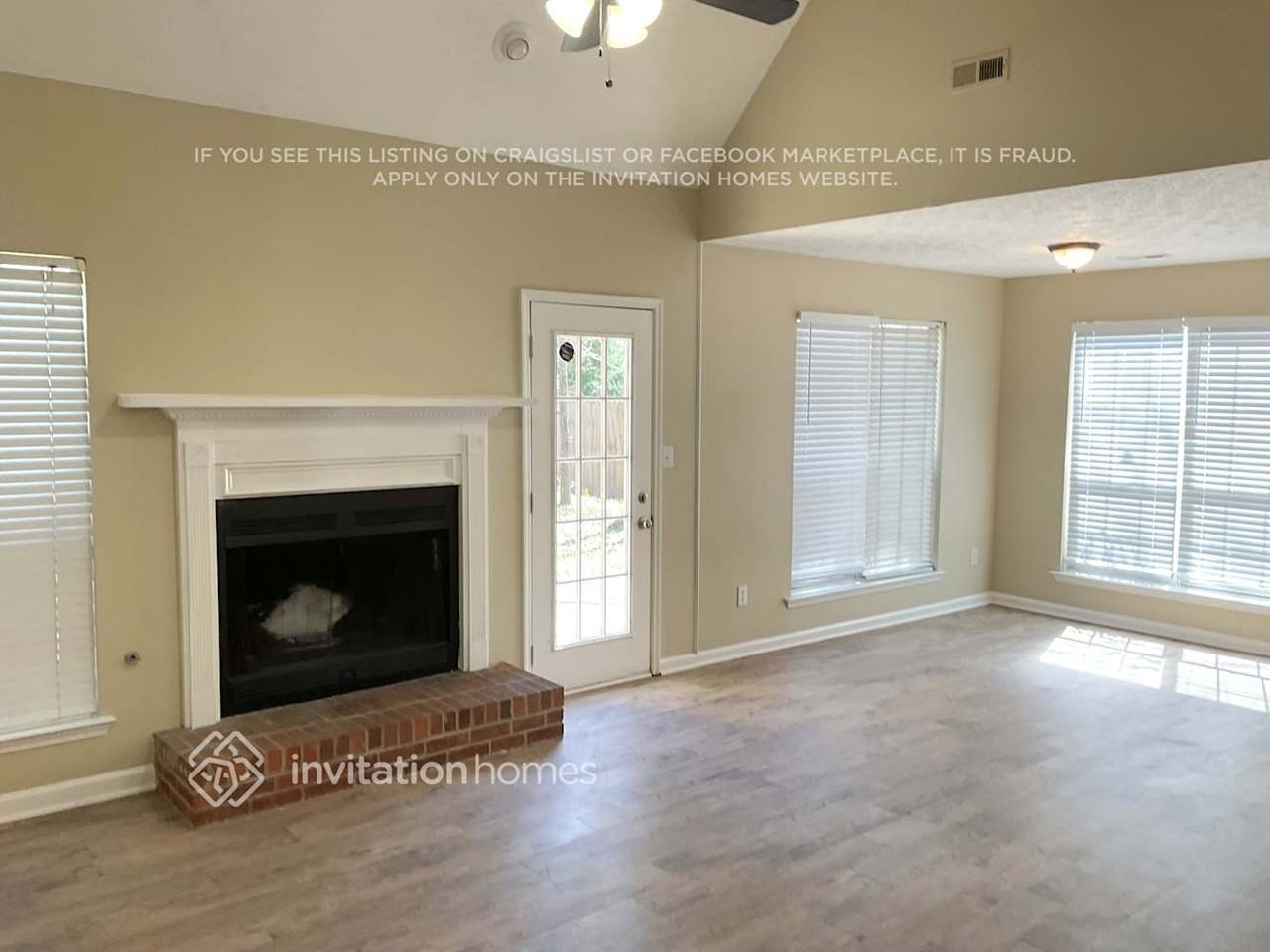 552 Horseshoe Cir #183 - Photo 4 of 14