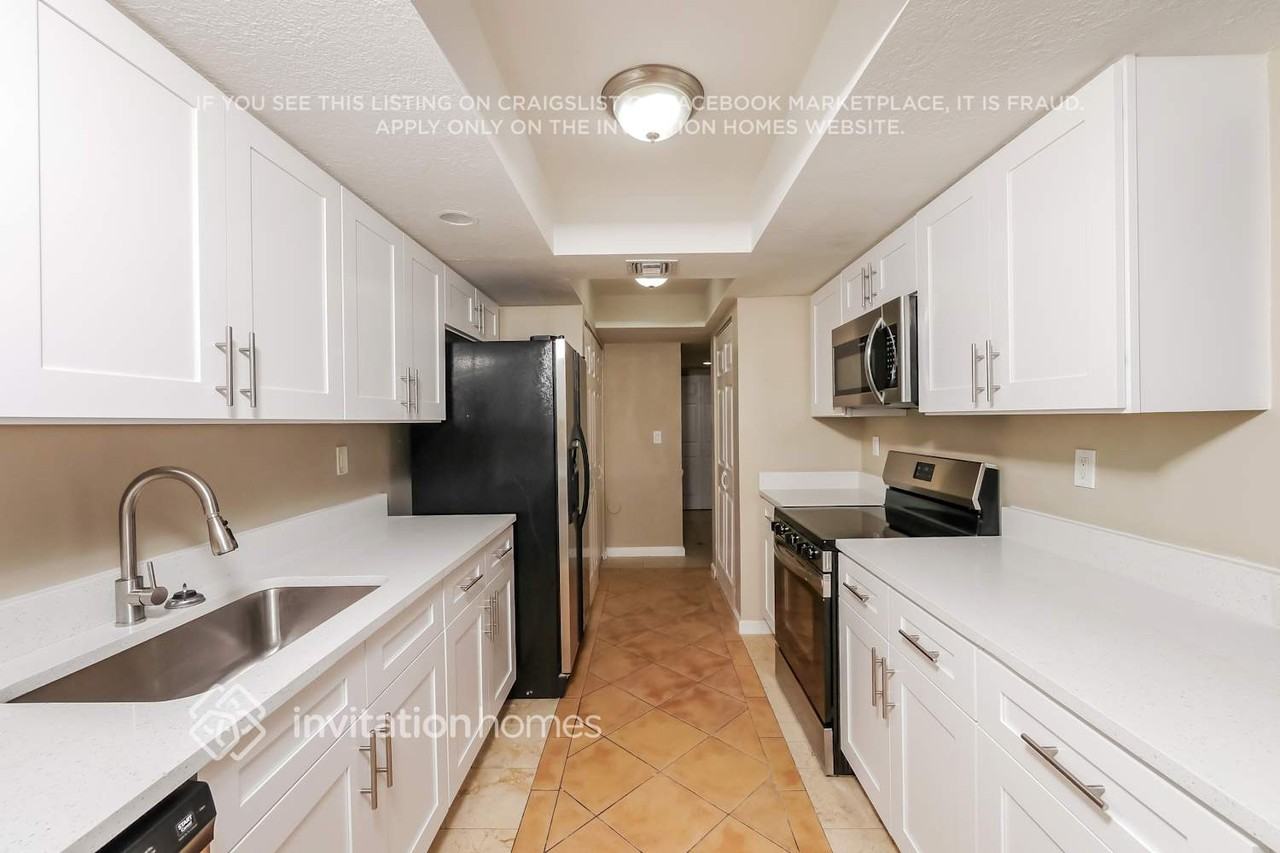 1314 Sw 131st Place Cir E - Photo 7 of 17