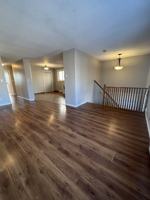 featured image of 751 Mountain Ash Rd Uppr #UPPER