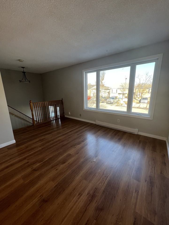 751 Mountain Ash Rd Uppr - Photo 5 of 25