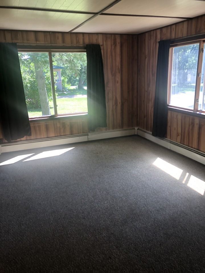 574 Lincoln St #1 - Photo 2 of 8