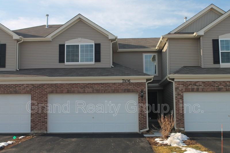 7106 Country Club Hills Dr #1