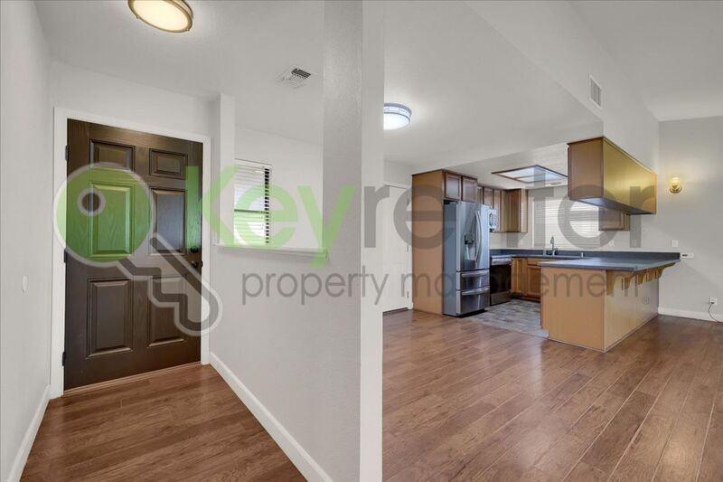 6359 Edgewood Way - Photo 4 of 42