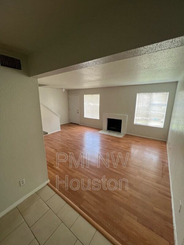 12651 Ashford Meadow Dr #A - Photo 3 of 14