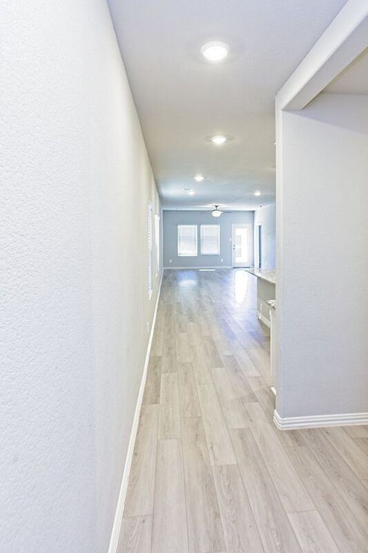 3913 Murvaul Dr - Photo 6 of 36