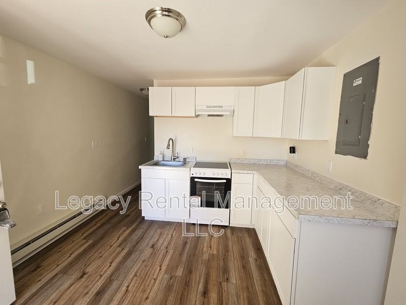 626 Rearn. Church Street #1stFL - Photo 3 of 9