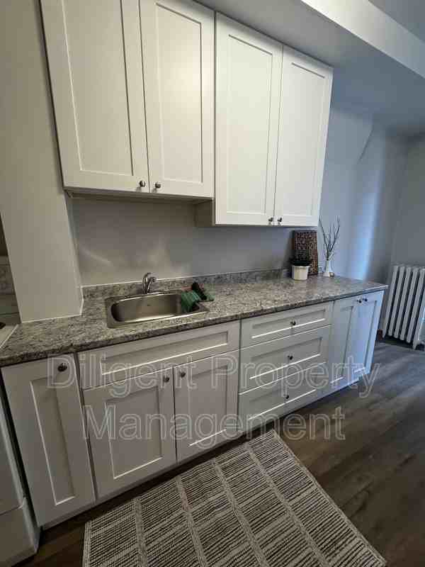 451 Water St #3 - Photo 6 of 45