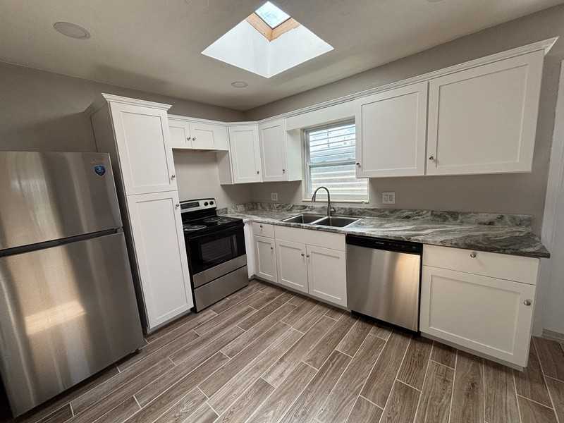 4143 Conway Blvd - Photo 5 of 14