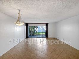 featured image of 390 Golfview Rd #I