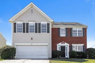 4419 Golden View Dr - Photo 1 of 1