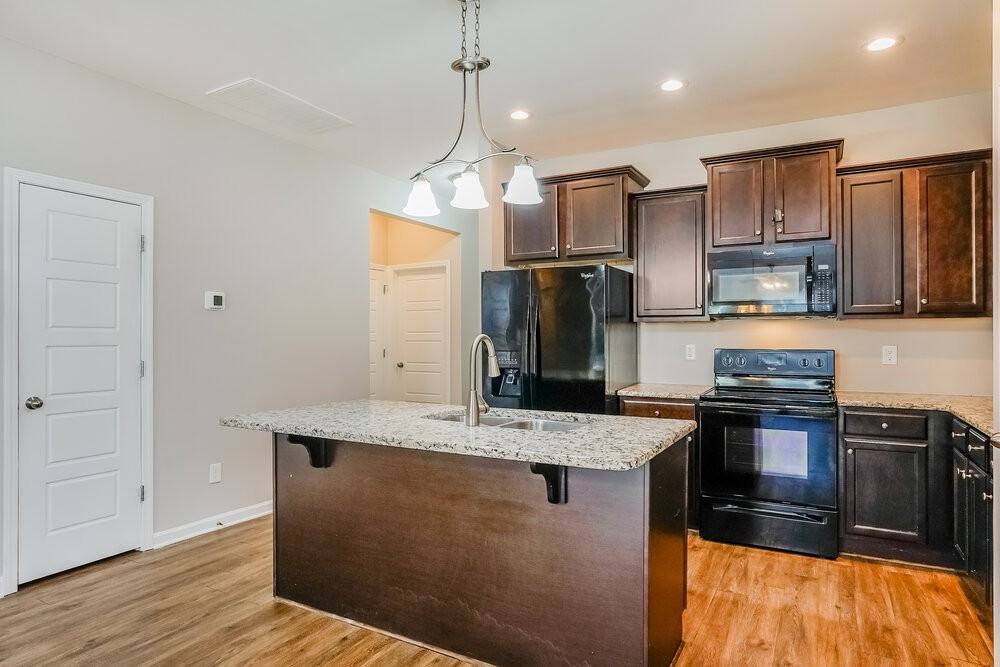 53 Manito Pl - Photo 7 of 16