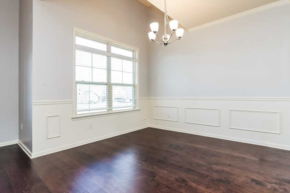 3221 Puritan Way - Photo 6 of 17