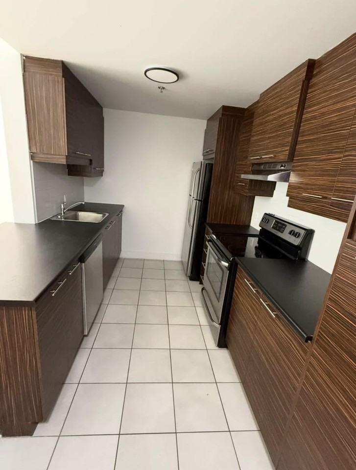 5180 Rue Philippe-Lalonde - Photo 3 of 7