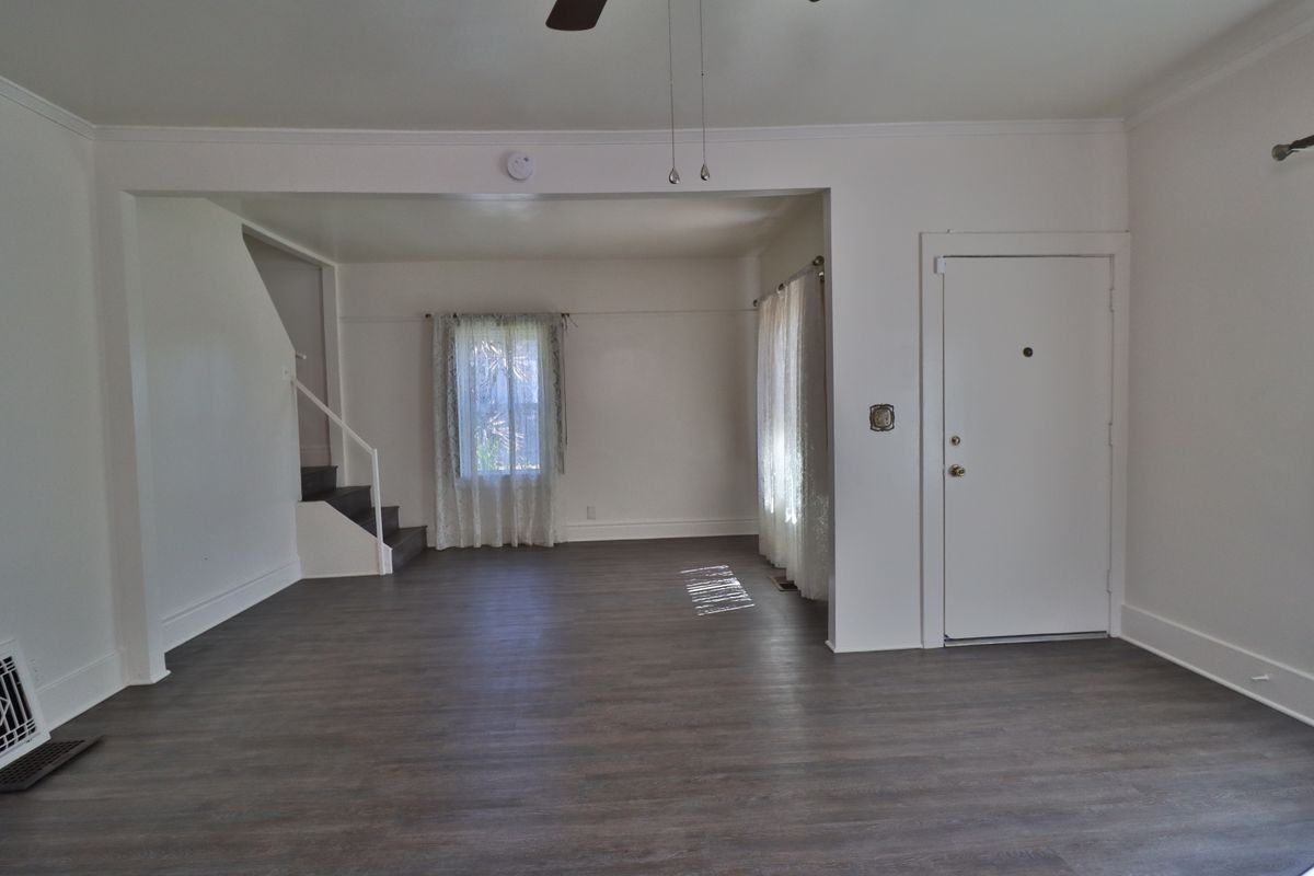 341 W 124th St - Photo 6 of 48