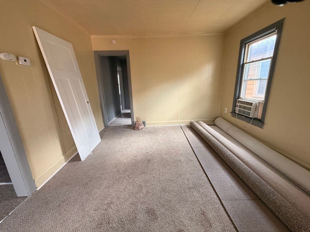 4555 3rd St - Photo 3 of 27