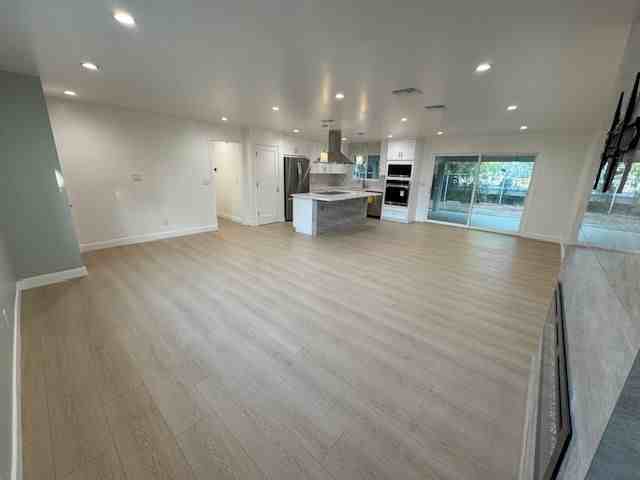 10839 Fellows Ave - Photo 3 of 12