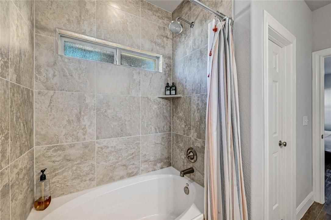 12813 Leatherback Ln - Photo 7 of 12