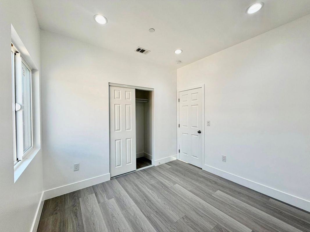 11522 June St - Photo 6 of 20