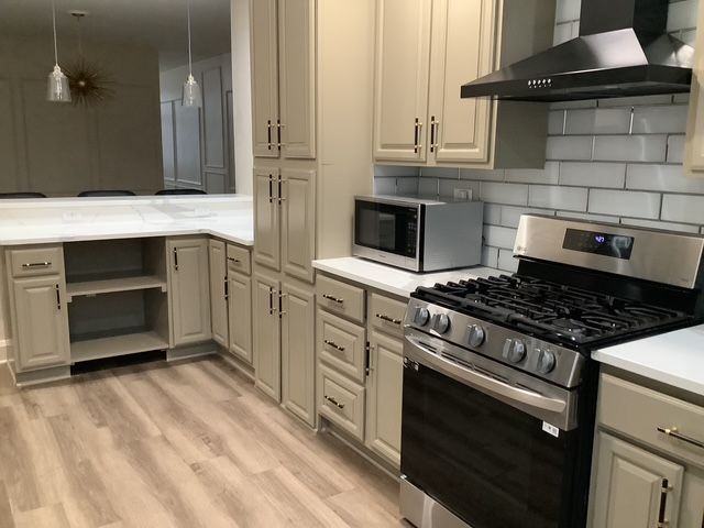 3027 Shannon Dr - Photo 2 of 20