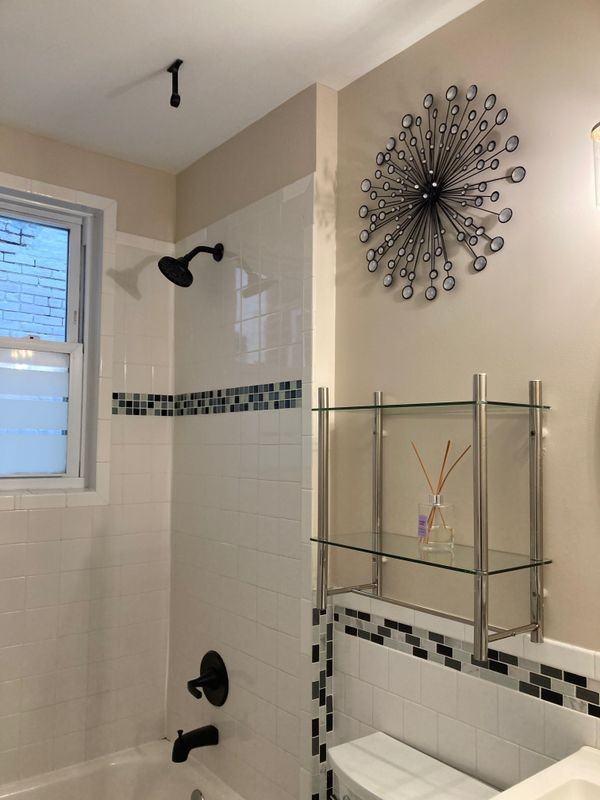 3027 Shannon Dr - Photo 4 of 20