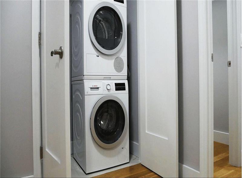 1795 Riverside Dr - Photo 5 of 10