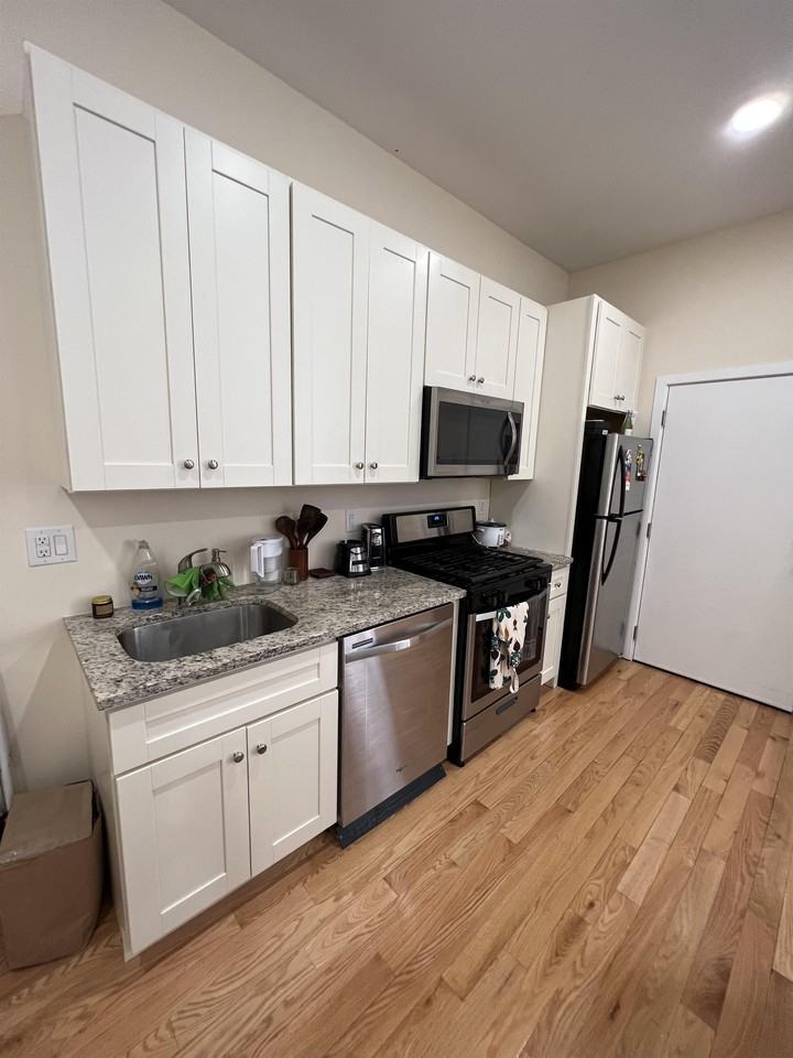 1926 Girard Ave. - Photo 3 of 8