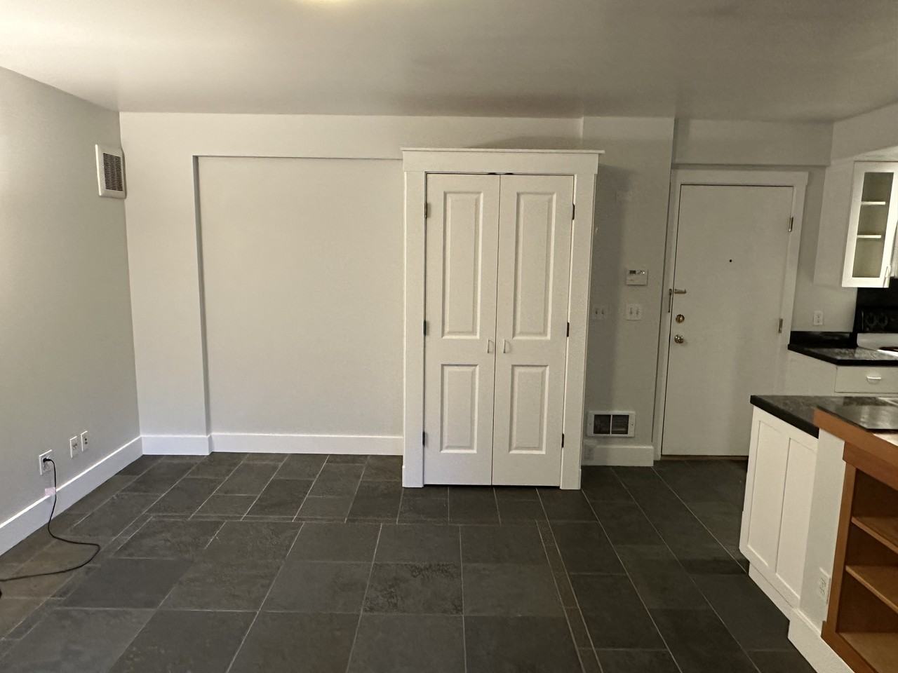 8th Ave W & W Galer St - Photo 7 of 9